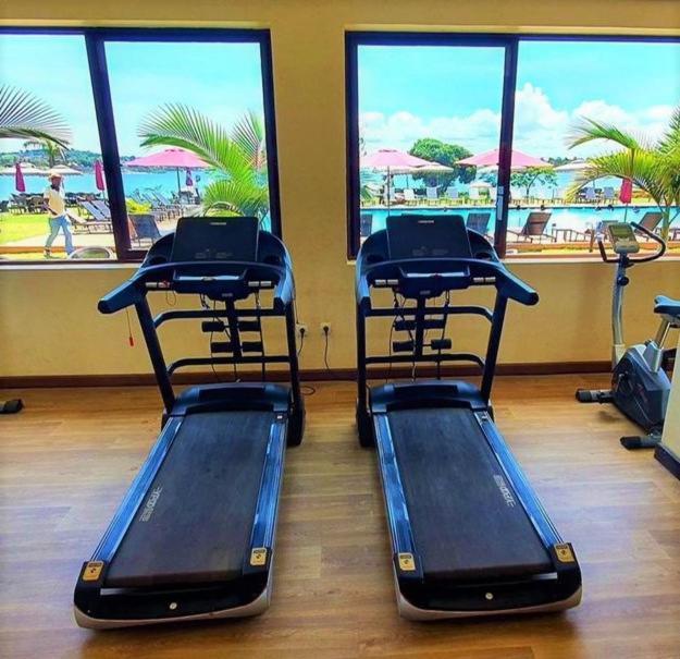 Kaazi Beach Resort Kigo ภายนอก รูปภาพ